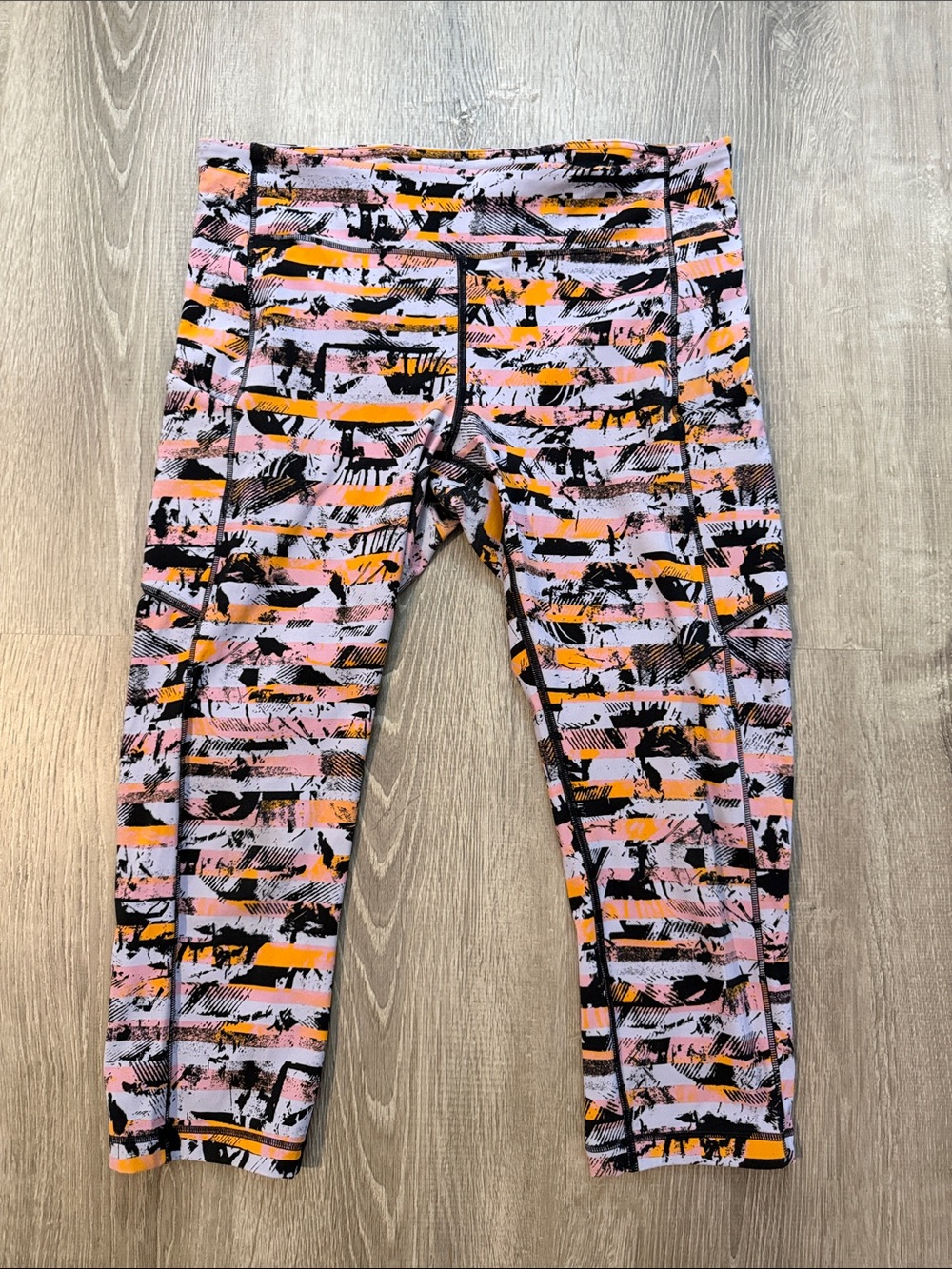 Lululemon 12 Speed Up Crop Mid Rise Workout Yoga Lounge Run Gym Women’s Leggings